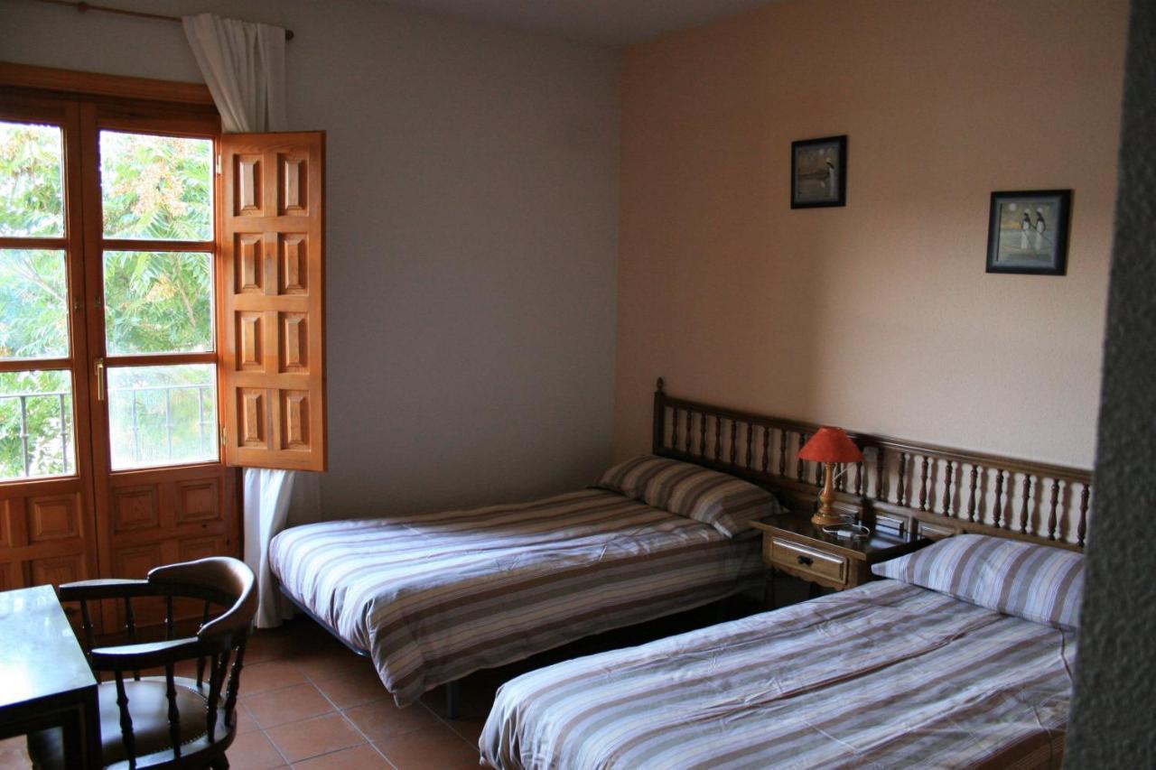 Casa Rural El Molino de Alocén Habitación foto